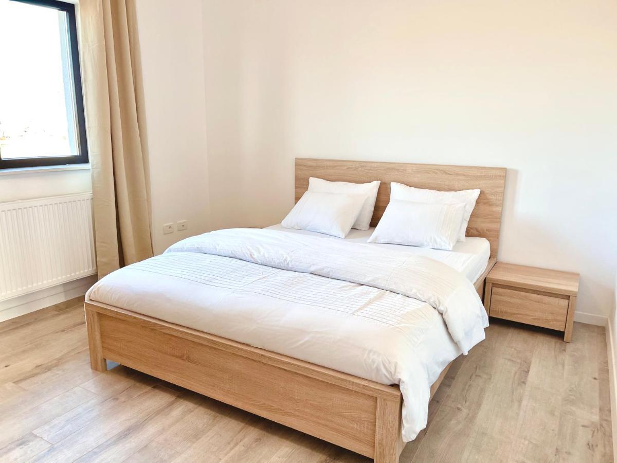 Express Estates Apartment Lisaura Luaran gambar